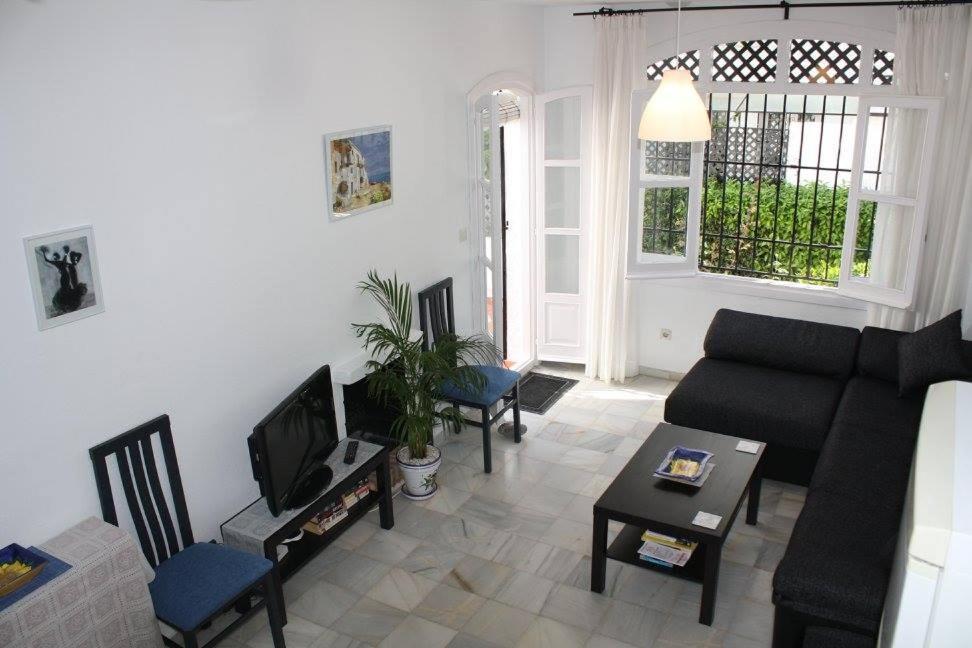 Apartament Casa Lesley Anne Nerja Zewnętrze zdjęcie